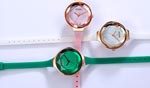 dong ho nu 20 150x88 - Konstantin Chaykin Wristmons Minions Watch thiết kế mặt ấn tượng