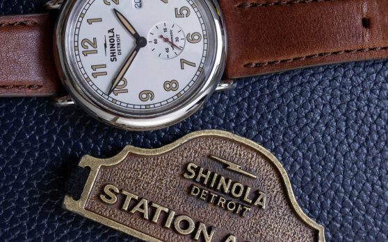 Đánh giá đồng hồ Shinola Runwell Station Agent